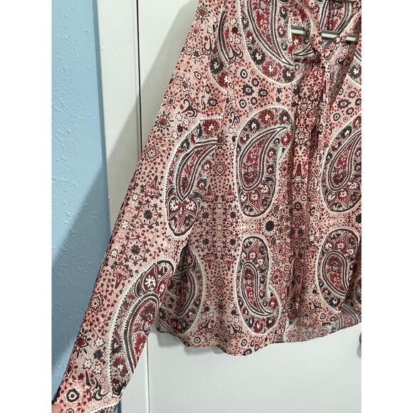 Alice & Olivia Blouse Medium Sheer Red Paisley Floral Tie Neck Preppy Modest - Picture 6 of 9
